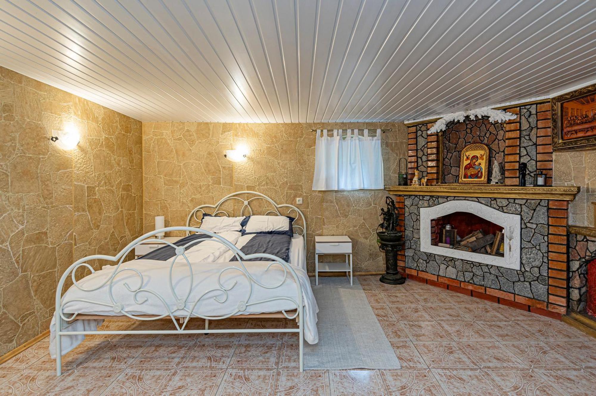 Spacious By Polo Apartment